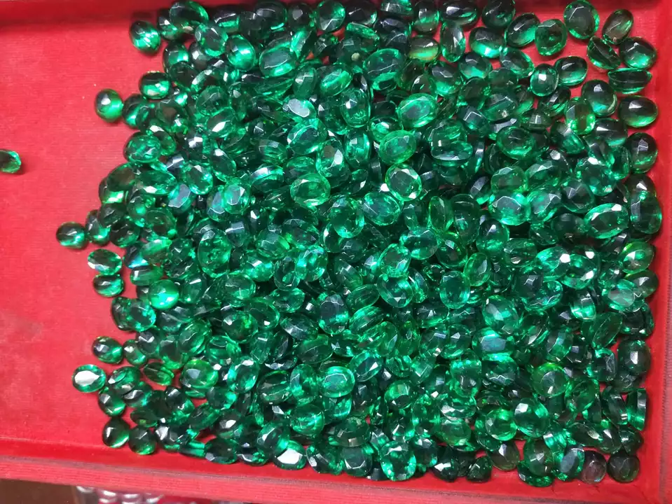 Beautiful domestic green emerald uploaded by business on 1/22/2023