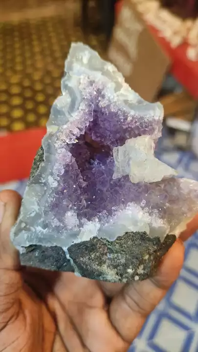 Amithyst crystal Available for sell contact with me for more information uploaded by Om Sai ram crystal and gemstones on 1/22/2023
