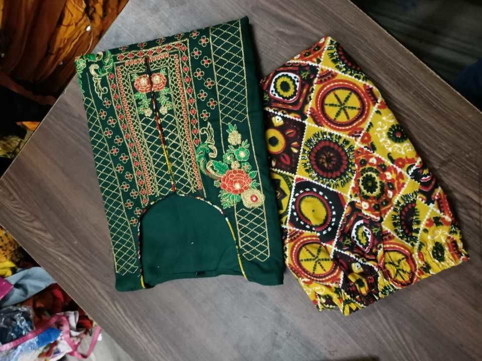*2️⃣ Colours available*
➡️👉Fabric- reyon
🎻👉Kurti with plazo 
🥁👉Size - *M TO XXL*
👉🥁  uploaded by Av butique on 2/14/2021