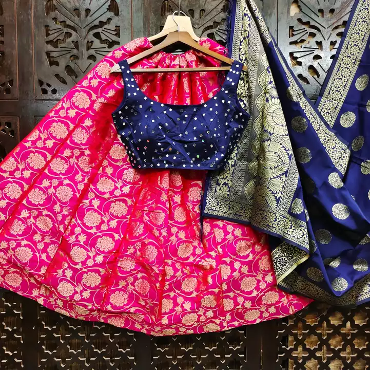 banarasi silk lhengha  uploaded by Shaeri Shirt House  on 5/30/2024