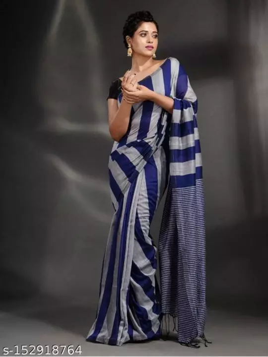 Post image Handloom Khadi cotton stripe Checks saree
With running blouse pieces.
Soft and comfortable qualitie.
Booking number 703 1730 392