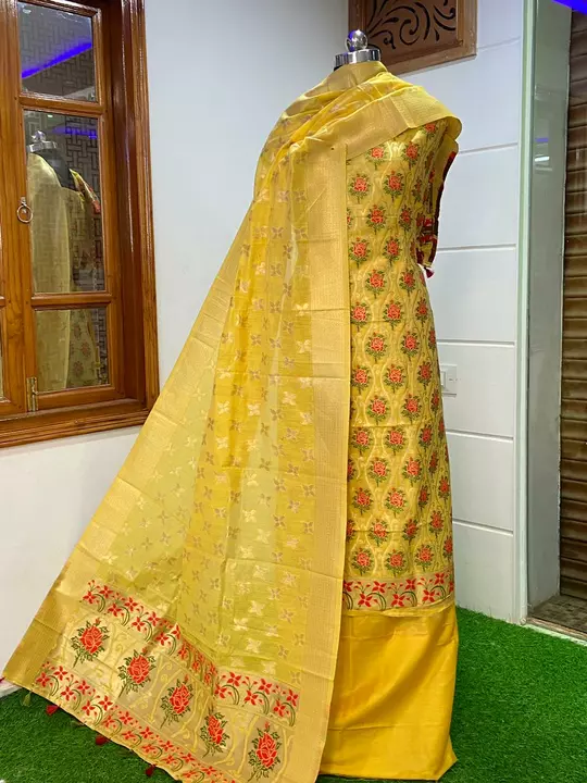 Product uploaded by Ms Silk Saree on 1/24/2023