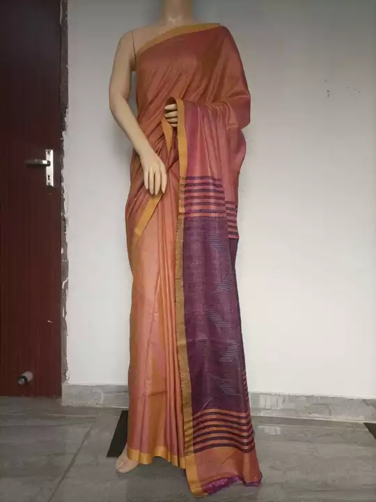 Product uploaded by Mani Handloom on 1/24/2023
