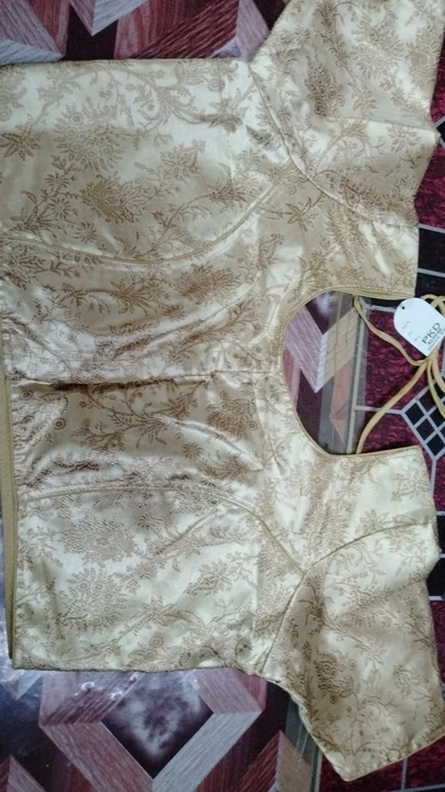 Pkd blouse uploaded by Putia Kali dresses on 1/24/2023