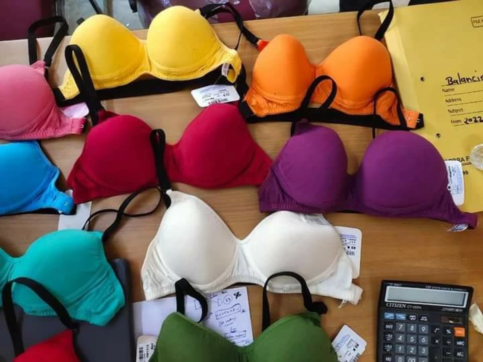 Paded Bra moulded Seamless Only bulk quantity  uploaded by Aman Enterprises.Whatsapp No.. +919711706212 on 5/30/2024