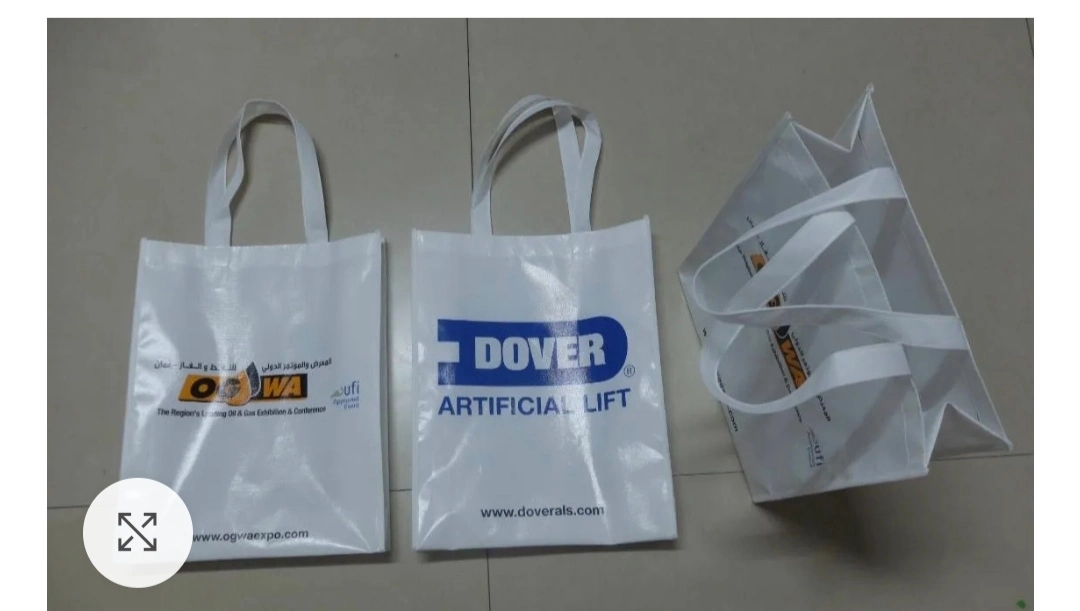 Post image I want 1000 pieces of Plastic shopping bags  at a total order value of 25000. Please send me price if you have this available.