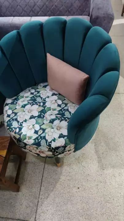 Green lotus chair uploaded by business on 1/24/2023