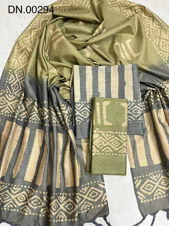 Cotton dupian batik print suit  uploaded by M S handloom  on 1/25/2023