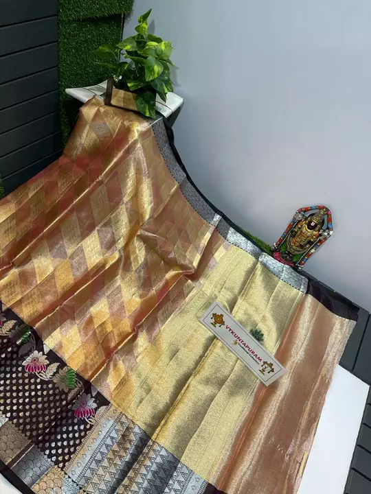 New tissue golden saree beautiful pallu aachal mina  kaari soft silk saree  uploaded by Kapde ka business on 1/25/2023