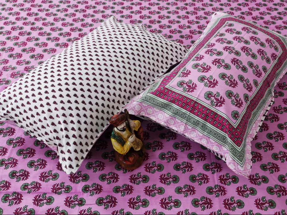 Double bed sheets  uploaded by Shreya Enterprises on 1/25/2023