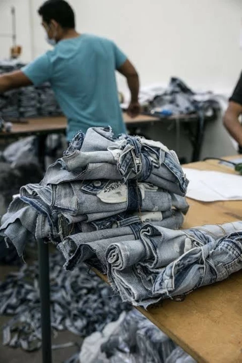 Warehouse Store Images of UPDRY JEANS