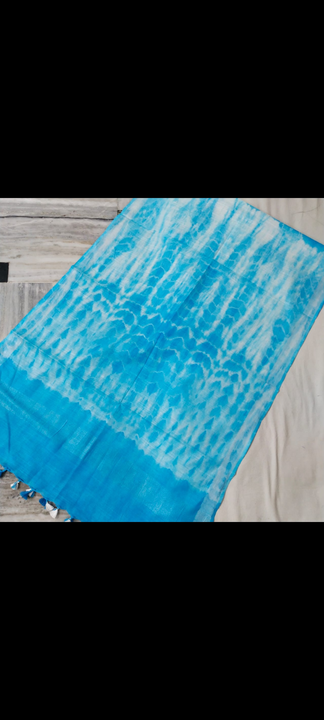 Post image Shibori printed linen slab dupatta...2.50mtr

With tassels pallu