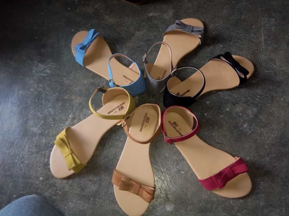 Ladies slipers lot uploaded by KASARO FASHION on 2/15/2021