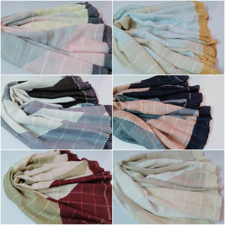 Woven cotton crushed hijab  uploaded by business on 1/26/2023