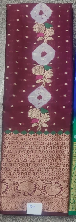 Post image I want to buy 50 pieces of Handloom Baha..c. My order value is ₹1000. Please send price and products.