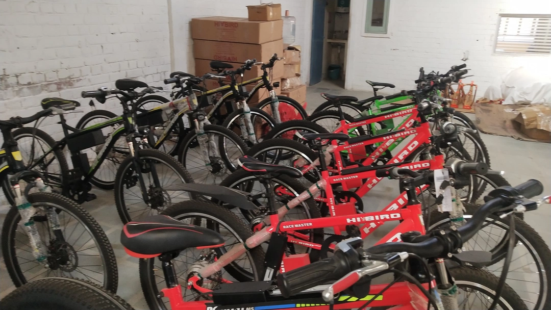 WAYA electric cycles and mupped  uploaded by business on 1/27/2023