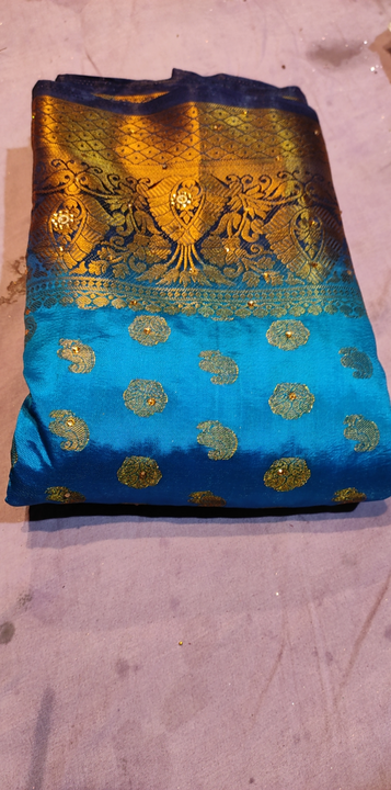 Banarasi silk fabric uploaded by business on 1/27/2023