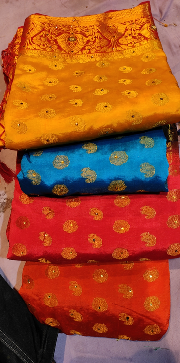 Banaras silk saree .. Mo uploaded by Fashion textiles on 1/27/2023