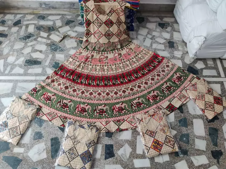 Jaipuri cotton middi lanth 50+ wholesaler contact me m.n uploaded by Durga Parvati textile on 1/28/2023
