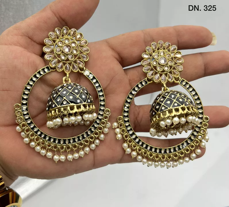 Earrings  uploaded by Imitation jewellery  on 5/9/2024