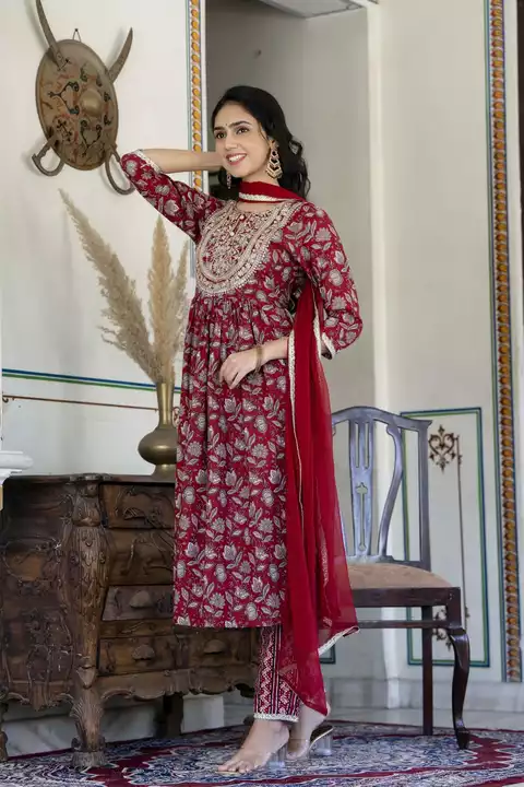 Nayra Cut Style Kurti with Pent and Dupatta uploaded by Shree Dayal and Company on 1/28/2023