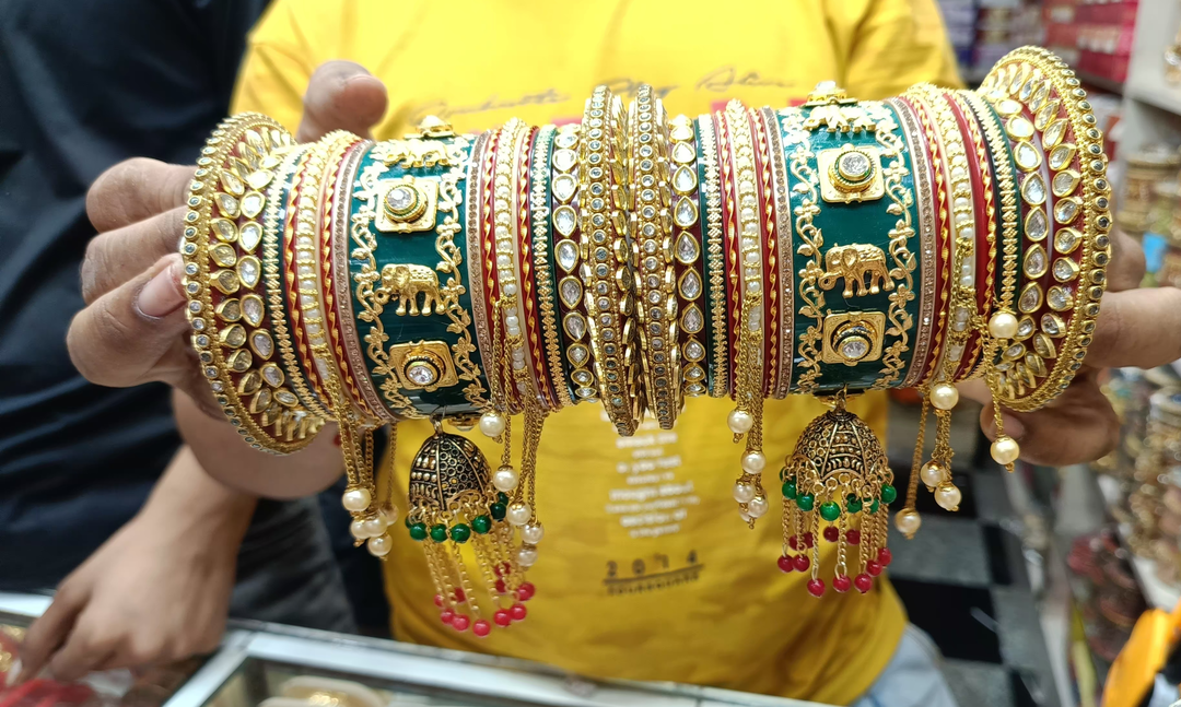 Dulhan Braidal Bangles Set uploaded by business on 1/28/2023