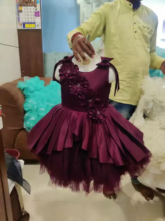 Gown lehnga choli peolon  uploaded by Mahadev garments on 1/28/2023