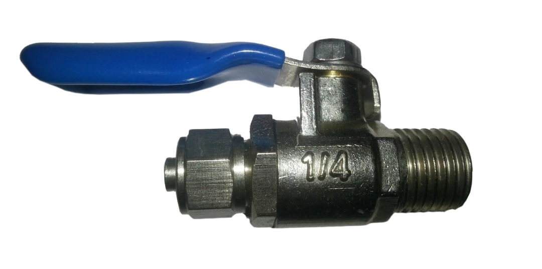 1/4 hevy valve uploaded by Siddhivinayak brass  on 1/29/2023