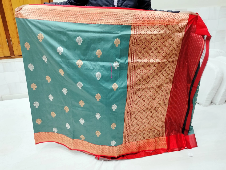 Pure silk banarasi saree uploaded by business on 1/29/2023