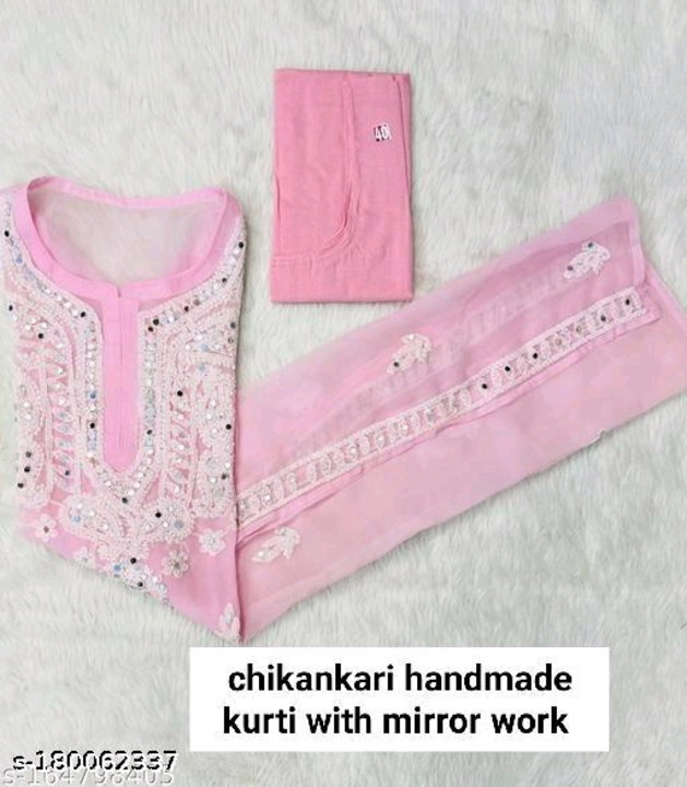 Galabooti kurti Mirror with Inner  uploaded by Lucknowi Chikan Collection on 1/29/2023