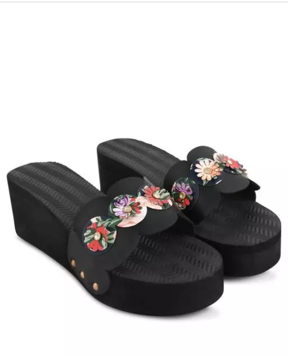 Post image This product very low budget and demanded and other platforms (Amazon, filpkart,meesho,glow road etc) demanded orders 
This product completely rubbers material original and no issues perfect fit sandal pair