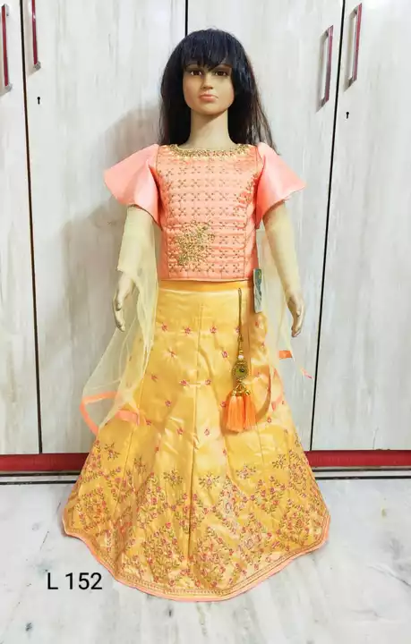 Product uploaded by Sr friends Fashion Kolkata on 1/30/2023
