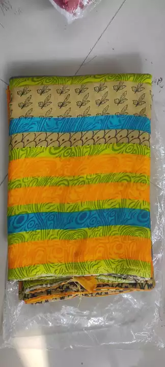 Product image of WOMEN PRINTED SAREE 

WITH BLOUS 

FABRIC MIX 

DESIGN MIX 

PIC 150 

RATE 165 RS FIX 

LOCATION SU, price: Rs. 165, ID: women-printed-saree-with-blous-fabric-mix-design-mix-pic-150-rate-165-rs-fix-location-su-63b859db