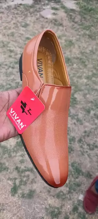 Product uploaded by Pragya Footwears on 1/31/2023