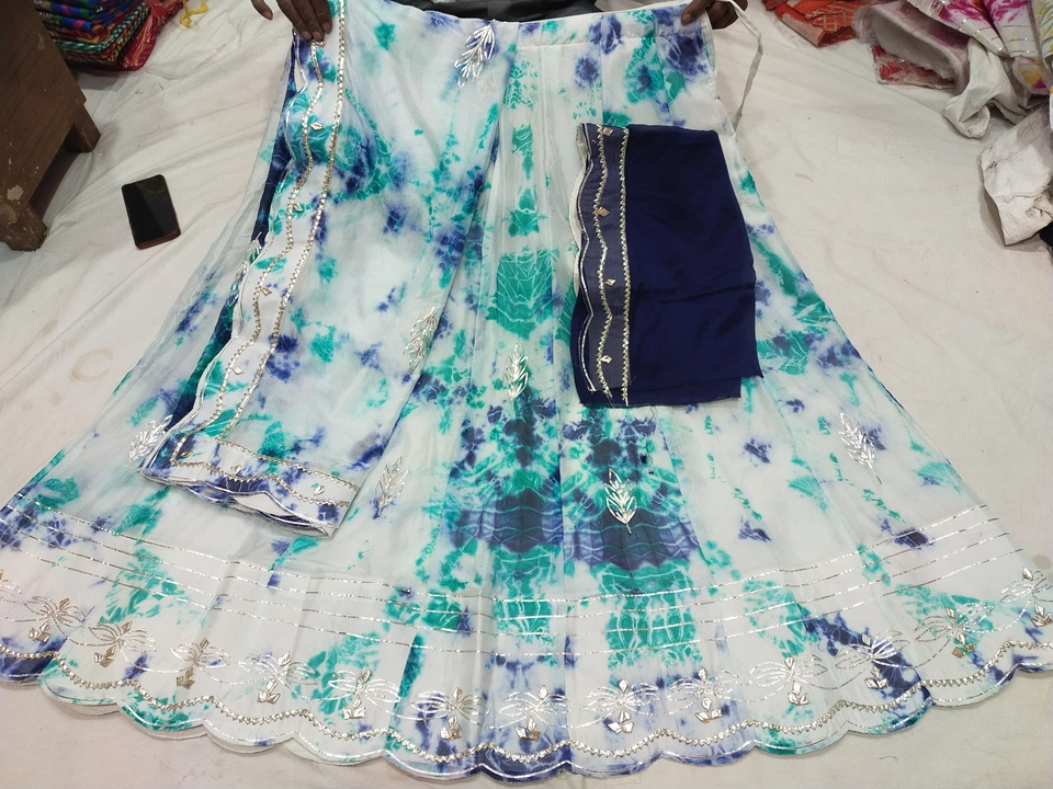 Skirt dupatta set with linning astar 

Fabric - D chinnon

Design - kat work

Lehanga Flai uploaded by Saree kurti and lehenga choli dupatta  on 5/29/2024