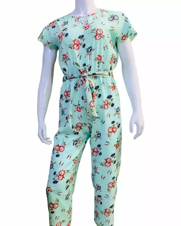 Product image of Women's jumpsuit, price: Rs. 200, ID: women-s-jumpsuit-6b175609
