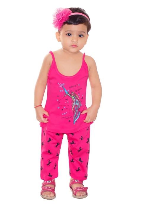 Product image of Girls set , price: Rs. 110, ID: casual-look-baby-girl-set-d-no-1313-57f1fdca