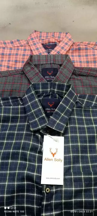 Mens check Shirt uploaded by Hare Krishna Textile on 2/1/2023