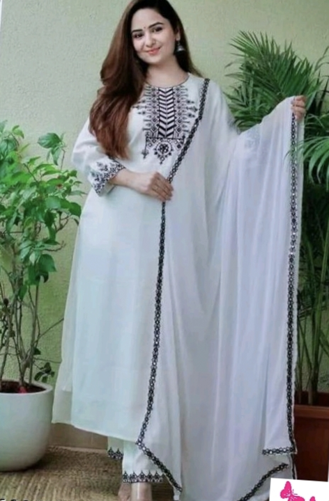 Post image Price-750
Beautiful Stylish Rayon women Dupatta Set in white 
Name: Beautiful Stylish Rayon women Dupatta Set in white 
Kurta Fabric: Rayon
Fabric: Rayon
Bottomwear Fabric: Rayon
Sleeve Length: Three-Quarter Sleeves
Pattern: Embroidered
Set Type: Kurta with Dupatta and Bottomwear
Stitch Type: Stitched
Net Quantity (N): 3 Top
Riddhi Siddhi Garments
Sizes: 
XS, S, M (Bust Size: 38 in, Bottom Waist Size: 28 in, Bottom Length Size: 38 in, Shoulder Size: 13 in) 
L (Bust Size: 40 m, Bottom Waist Size: 30 m, Bottom Length Size: 38 m, Shoulder Size: 13.5 m) 
XL (Bust Size: 42 in, Bottom Waist Size: 32 in, Bottom Length Size: 38 in, Shoulder Size: 14 in) 
XXL (Bust Size: 44 m, Bottom Waist Size: 34 m, Bottom Length Size: 38 m, Shoulder Size: 14 m) 
XXXL, 4XL
Country of Origin: India