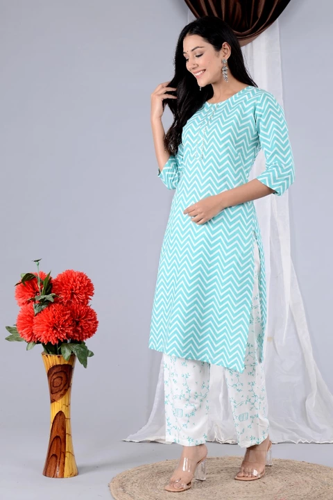 Women's Rayon Straight kurti pant  uploaded by Shree Shyam Fashion on 2/2/2023