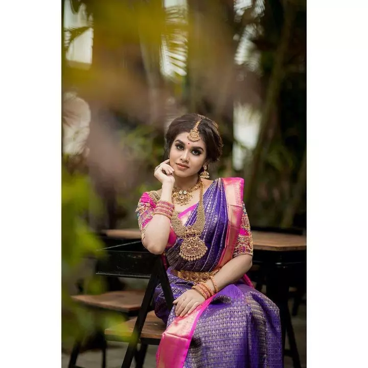 Wedding Banarasi sof silk saree  uploaded by DHANANJAY CREATIONS on 2/2/2023