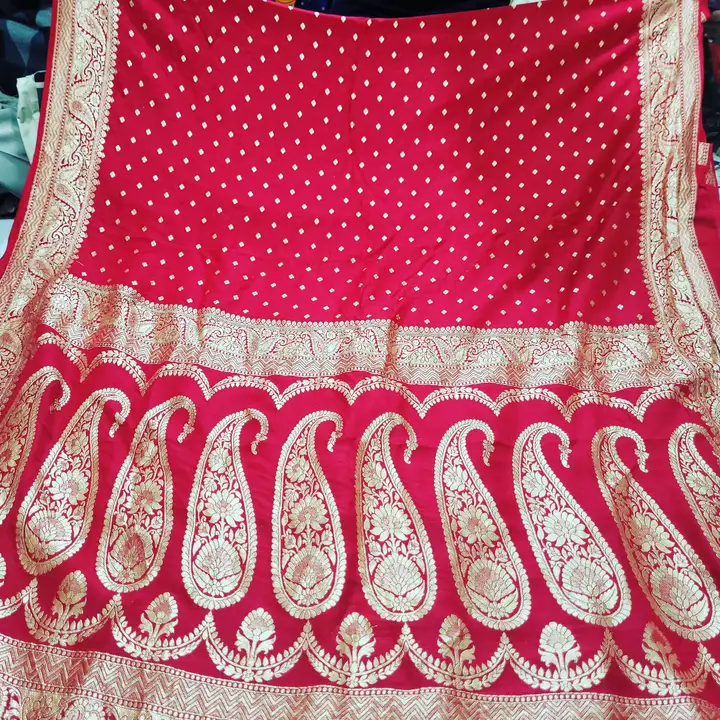 Designer sarees uploaded by Vijay textiles on 2/2/2023
