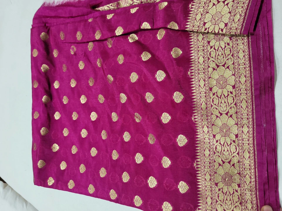 Raw silk saree uploaded by Vijay textiles on 2/2/2023