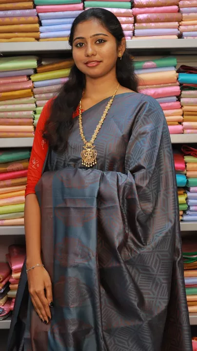 Product uploaded by PERUMAL TEXTILE  on 2/3/2023