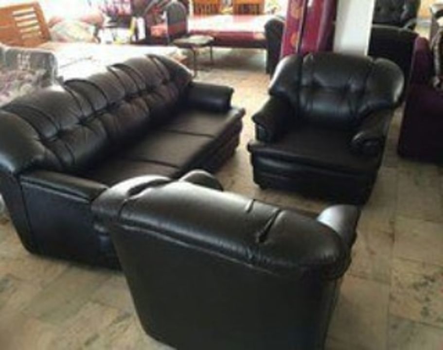 3+1+1 sofa set uploaded by business on 2/18/2021