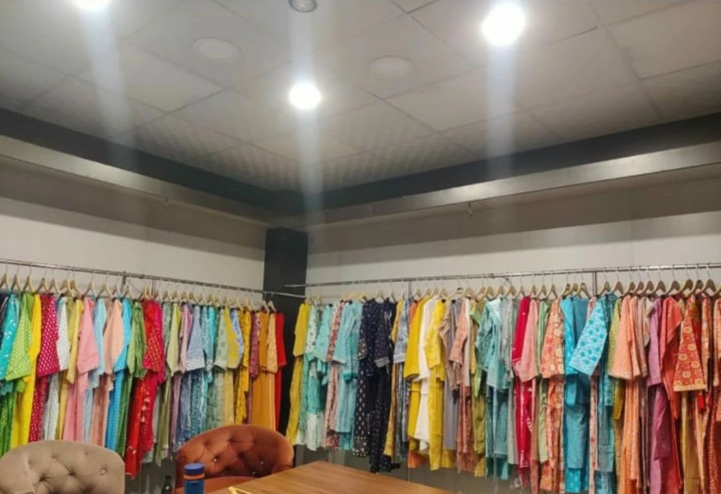 Factory Store Images of Kuber son's 
