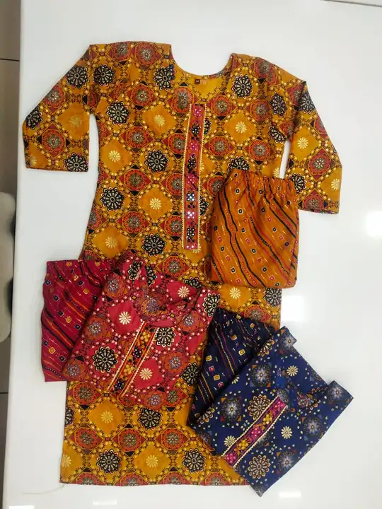 Gold print kurti pent uploaded by Aaysha Creation on 2/4/2023