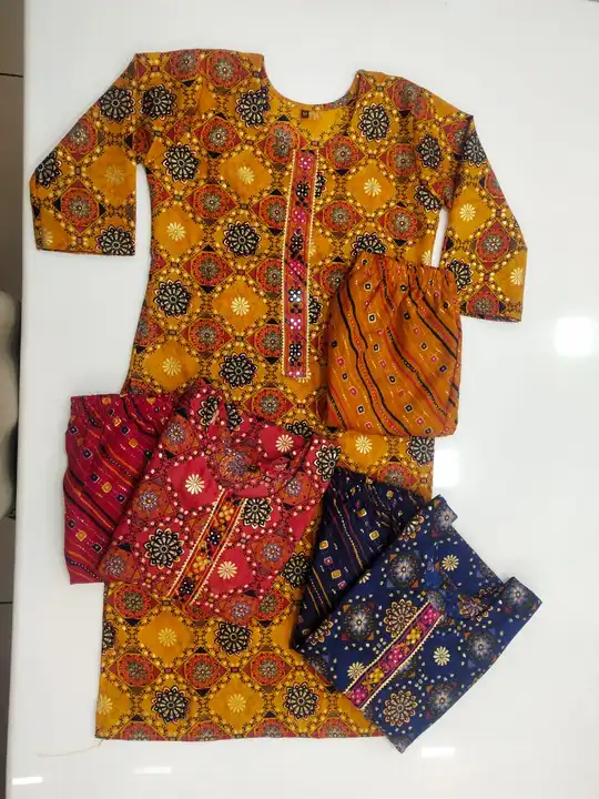 Gold print kurti pent uploaded by Aaysha Creation on 2/4/2023
