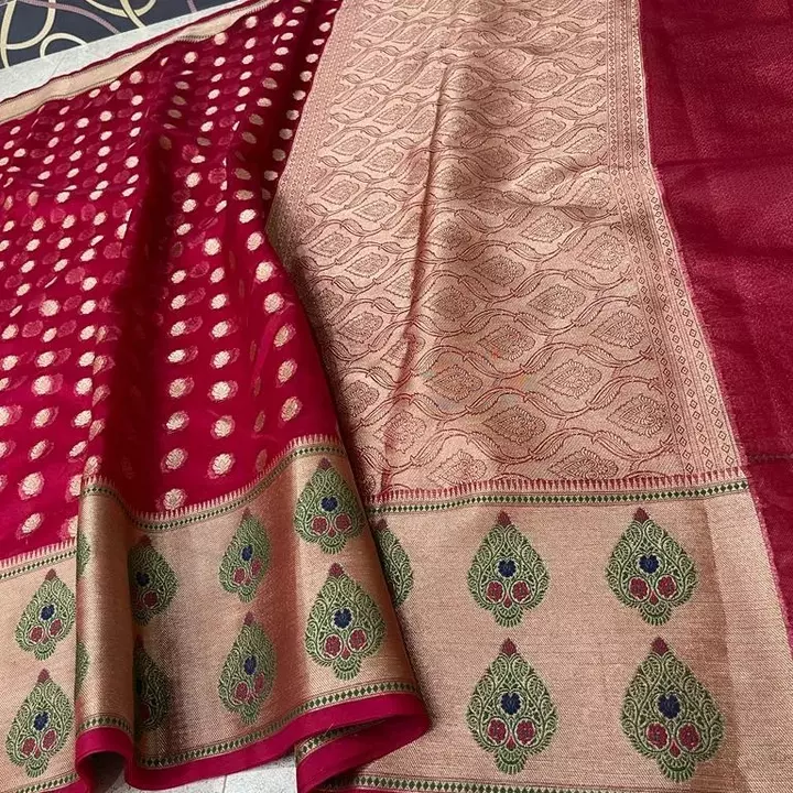Banarasi argnja saree  uploaded by Mariyam Fabric on 2/4/2023