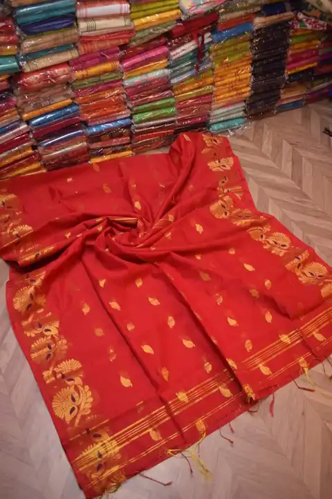 Slik cutton saree ...with blouse piece... good quality 🙂 uploaded by Maa Laxmi Saree center on 2/5/2023